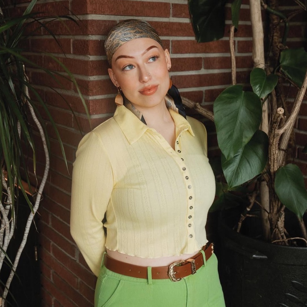MOLLY GREEN Yellow Cropped Button-Up Cardigan